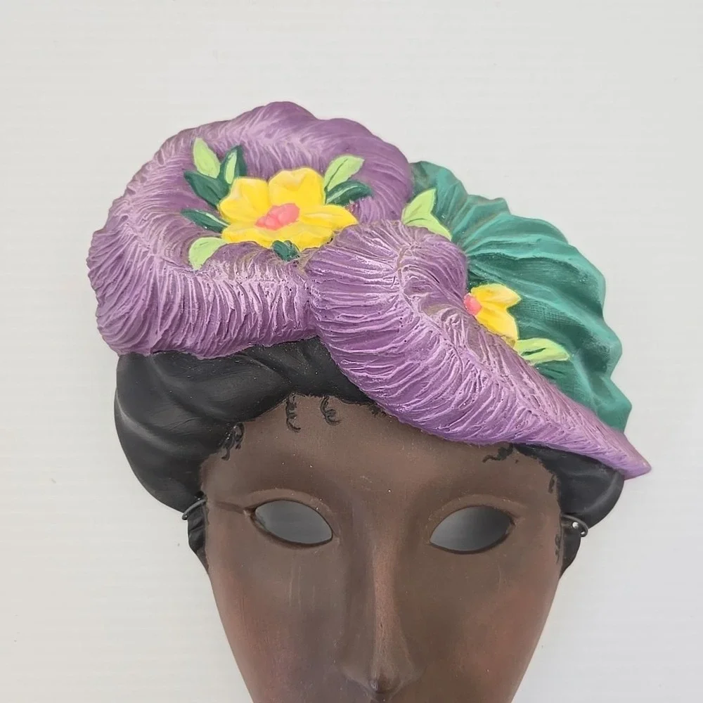 Hand Painted Ceramic Black Lady Face Mask Wall Hanging Decor Vintage 9.5